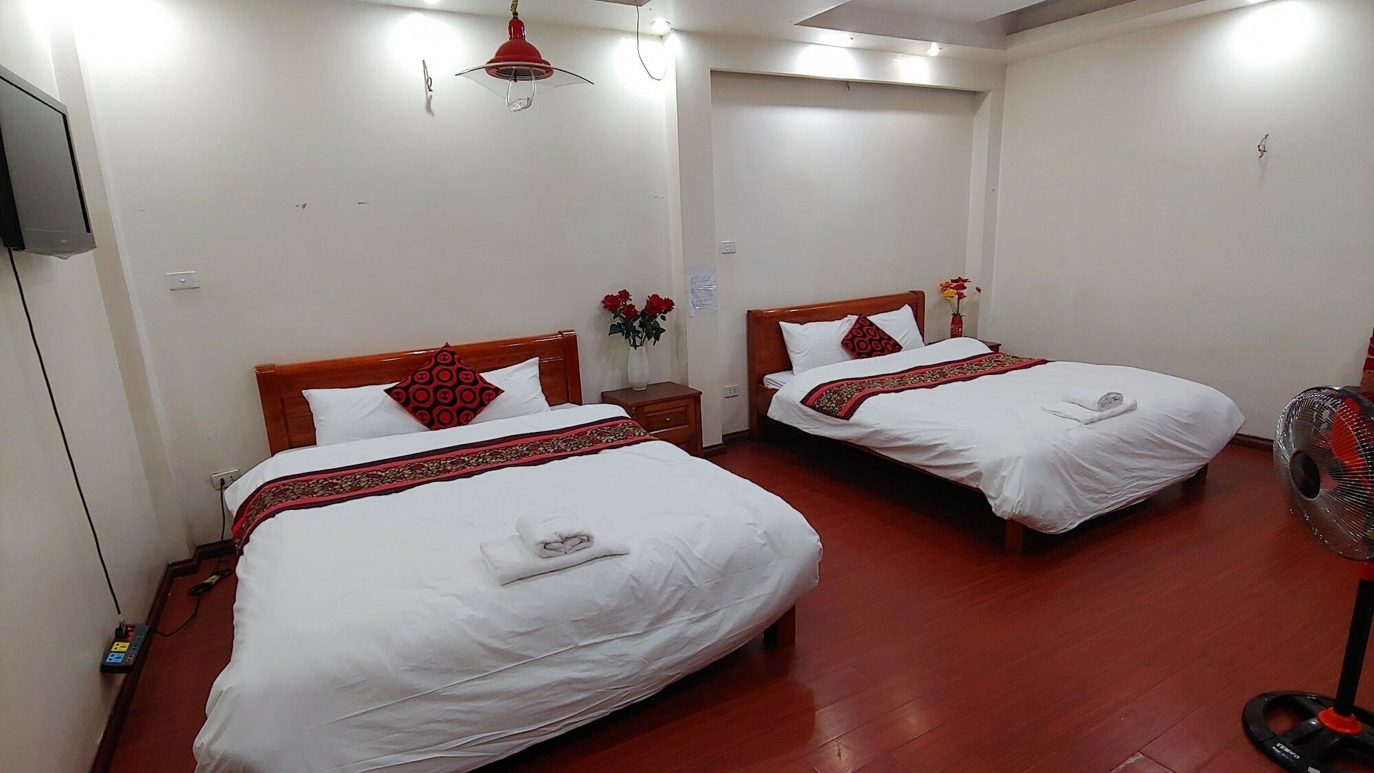 Church Alley Hotel Hanoi Bagian luar foto